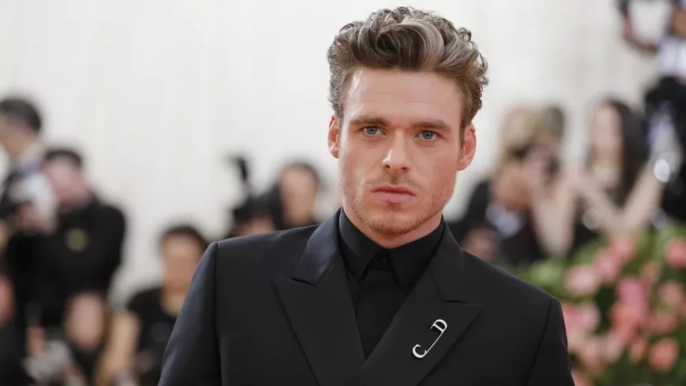 Image of an Scottish actor Richard Madden