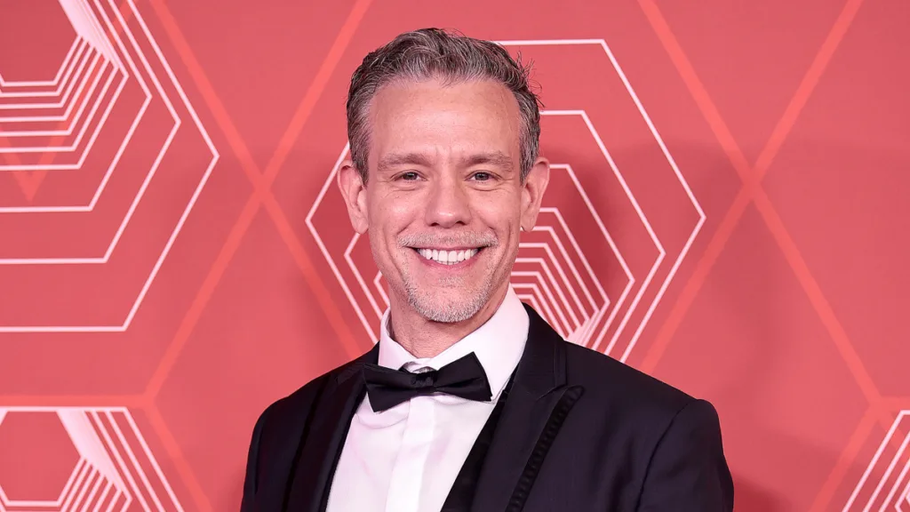 Picture of Adam Pascal
